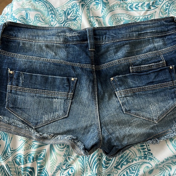 Mini Distressed Denim Shorts - Picture 2 of 4